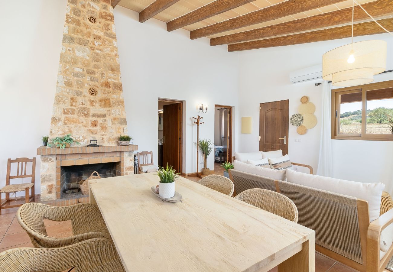 Finca en Santanyi - Sa Madoneta encantadora casa vacacional con vistas impresionantes y piscina en Santanyí