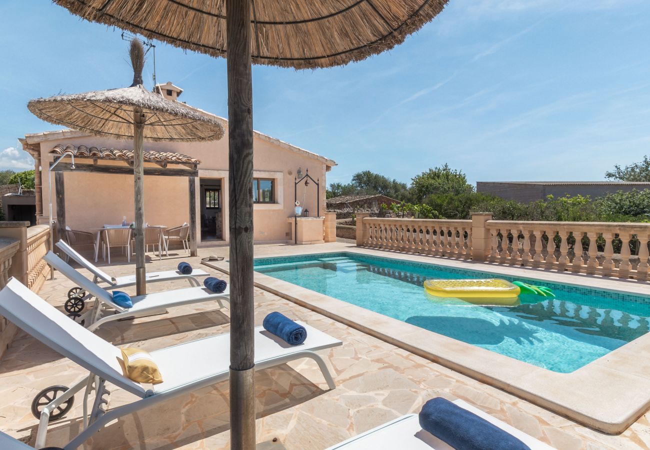 Finca en Santanyi - Sa Madoneta encantadora casa vacacional con vistas impresionantes y piscina en Santanyí