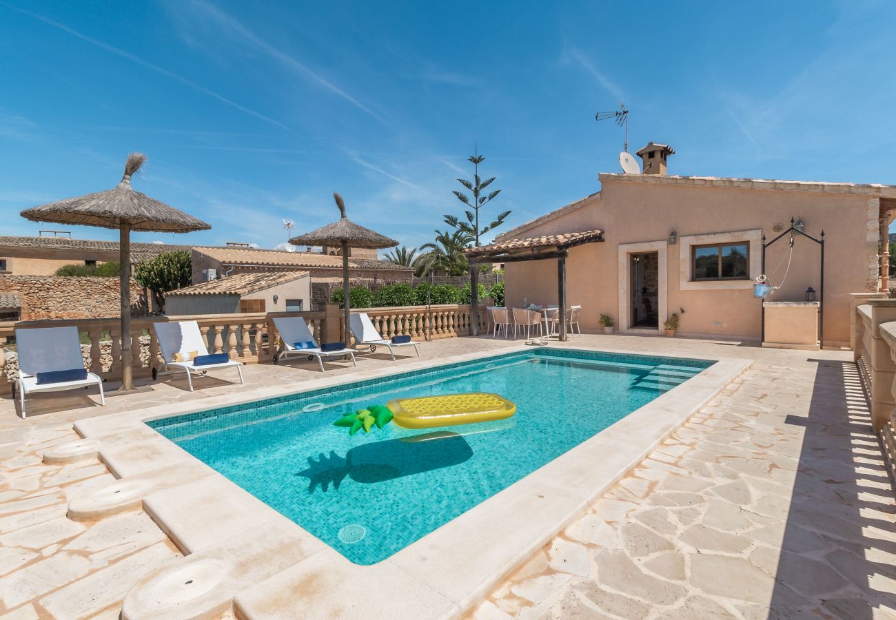 Finca en Santanyi - Sa Madoneta encantadora casa vacacional con vistas impresionantes y piscina en Santanyí