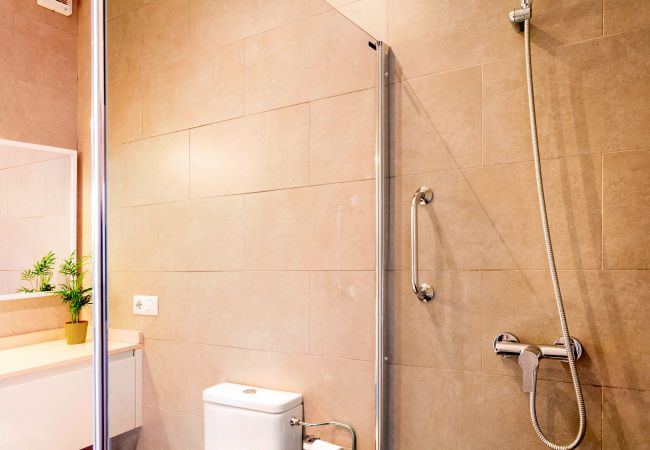 Apartamento en Cala Figuera - Harbour View 2 Apartamento Vacacional junto al Mar en un Animado Pueblo Pesquero en Cala Figuera Apartamento en Cala Figuera - Harbour View 2 Apartamento Vacacional junto al Mar en un Animado Pueblo Pesquero en Cala Figuera