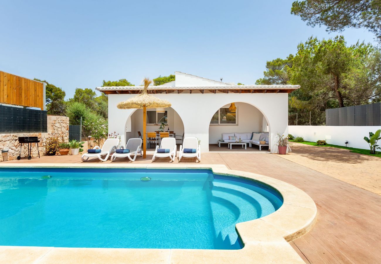 Casa en Santanyi - Casa Abril » Casa vacacional con piscina cerca de la playa