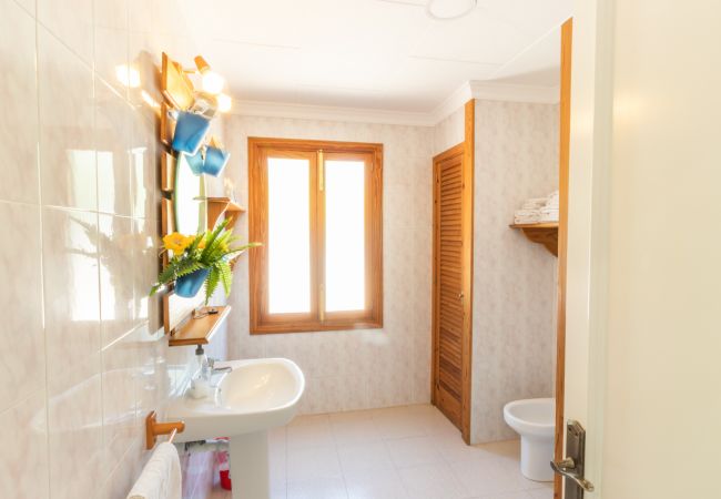 Chalet en Santanyi - Casa de vacaciones junto al mar con piscina privada cerca de la playa en Cala Santanyí Chalet en Santanyi - Casa de vacaciones junto al mar con piscina privada cerca de la playa en Cala Santanyí