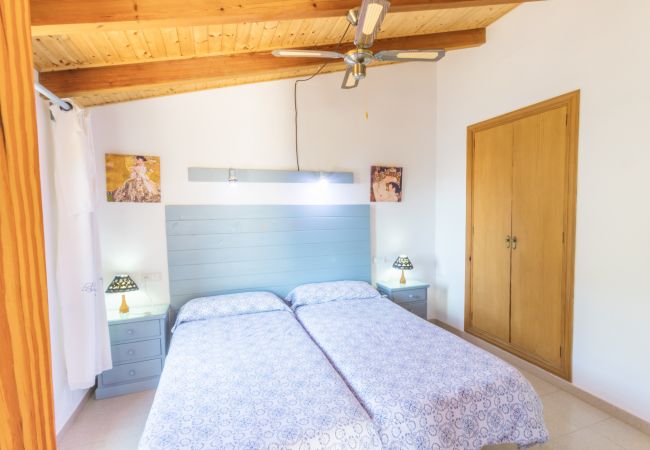 Chalet en Santanyi - Casa de vacaciones junto al mar con piscina privada cerca de la playa en Cala Santanyí Chalet en Santanyi - Casa de vacaciones junto al mar con piscina privada cerca de la playa en Cala Santanyí