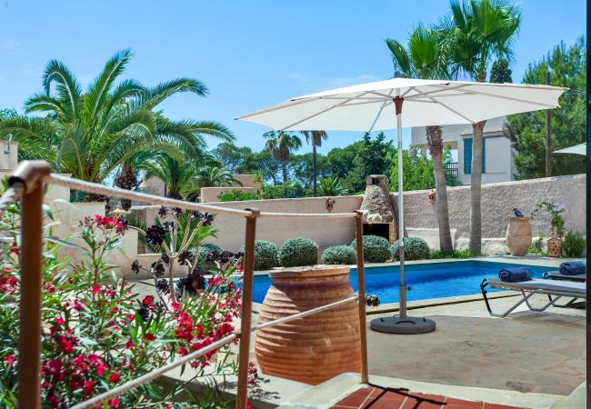 Casa en Santanyi - Villa Redonda » Extraordinaria villa con piscina privada y a poca distancia de la playa