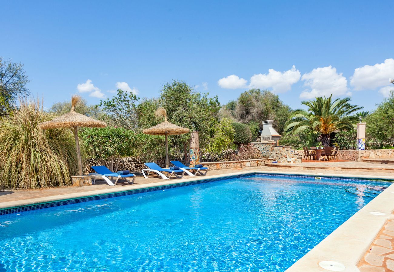 Apartamento en Santanyi - Can Flores Piso 1 >> Piso en villa privada con piscina cerca de la playa