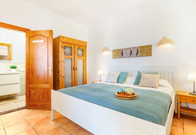 Apartamento en Santanyi - Can Flores Piso 2 >> Piso en villa privada con piscina cerca de la playa