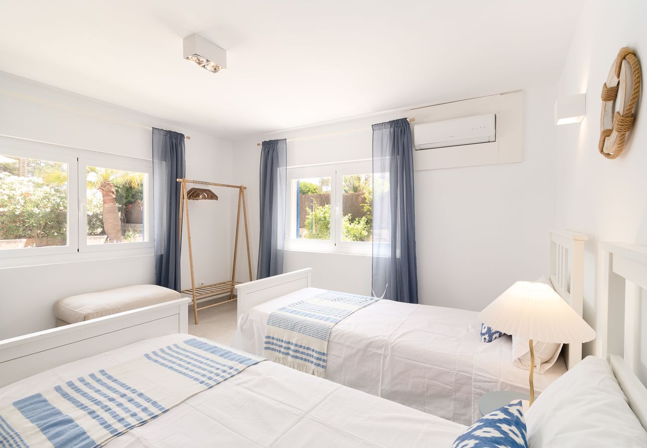 Casa en Santanyi - Villa Azul casa vacacional con piscina privada en Cala Llombards