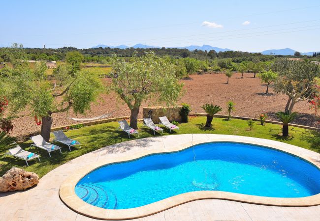 Villa en Santa Margalida - Vernissa 288 fantástica villa con piscina privada, gran jardín, barbacoa y aire acondicionado
