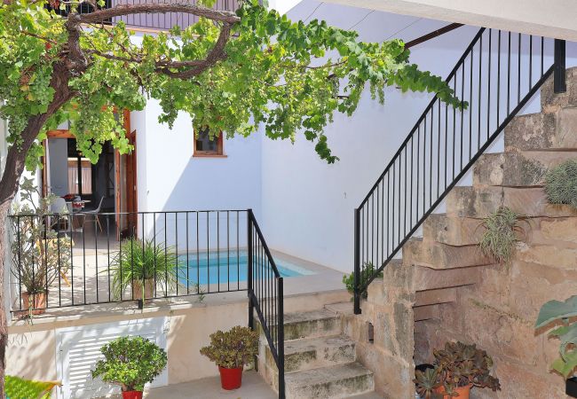 Casa en Muro - Es Colomer 265 preciosa casa de pueblo con piscina, aire acondicionado y fibra óptica