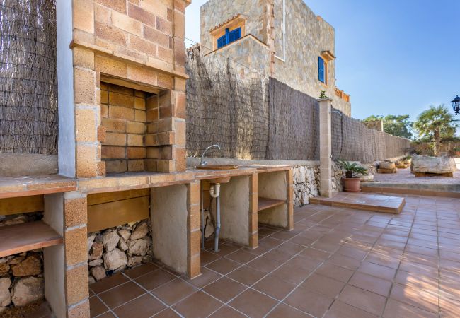 Casa en Porto Petro - Casa Far alojamiento de vacaciones luminoso y acogedor con piscina en Porto Petro Casa en Porto Petro - Casa Far alojamiento de vacaciones luminoso y acogedor con piscina en Porto Petro