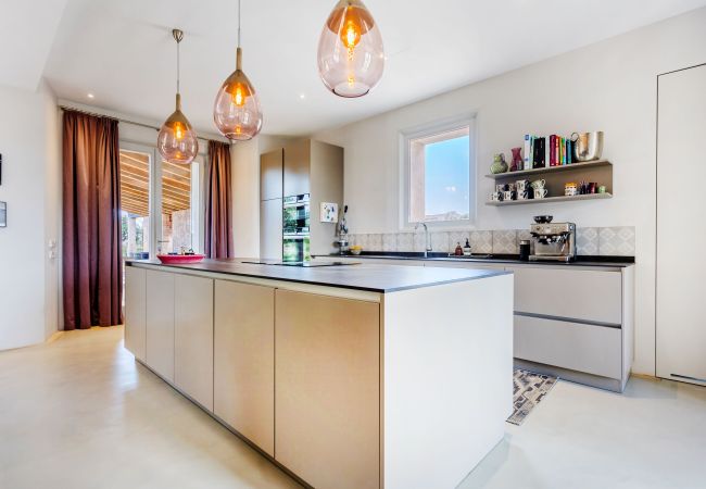 Villa en Santanyi - El Torre Villa de lujo con piscina privada, disponible para estancias mensuales en Santanyi Villa en Santanyi - El Torre Villa de lujo con piscina privada, disponible para estancias mensuales en Santanyi