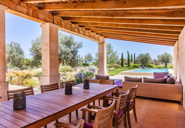 Villa en Santanyi - El Torre Villa de lujo con piscina privada, disponible para estancias mensuales en Santanyi Villa en Santanyi - El Torre Villa de lujo con piscina privada, disponible para estancias mensuales en Santanyi