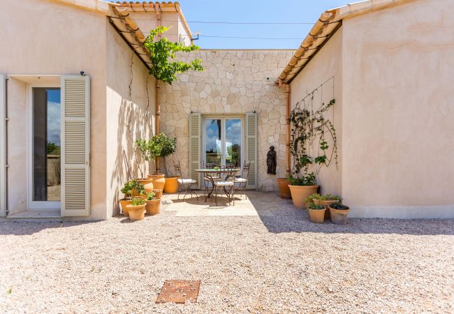 Villa en Santanyi - El Torre Villa de lujo con piscina privada, disponible para estancias mensuales en Santanyi Villa en Santanyi - El Torre Villa de lujo con piscina privada, disponible para estancias mensuales en Santanyi