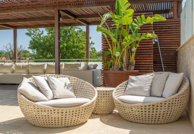 Casa en Palma  - Rainbow Home Mallorca casa vacacional espaciosa con piscina cerca de Palma para hasta 14 huéspedes Casa en Palma  - Rainbow Home Mallorca casa vacacional espaciosa con piscina cerca de Palma para hasta 14 huéspedes