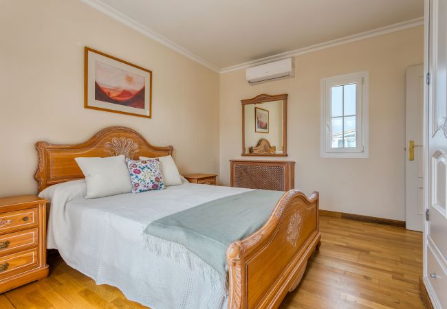 Casa en Cala d'Or - Casa Ferrera vacaciones en un acogedor alojamiento con piscina privada a poca distancia de Cala Ferrera Casa en Cala d'Or - Casa Ferrera vacaciones en un acogedor alojamiento con piscina privada a poca distancia de Cala Ferrera