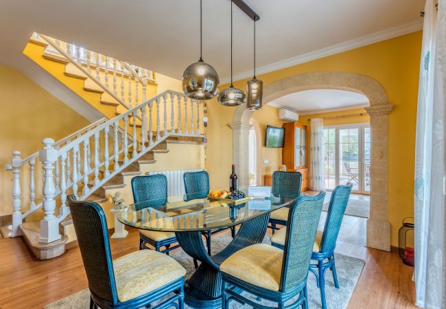 Casa en Cala d'Or - Casa Ferrera vacaciones en un acogedor alojamiento con piscina privada a poca distancia de Cala Ferrera Casa en Cala d'Or - Casa Ferrera vacaciones en un acogedor alojamiento con piscina privada a poca distancia de Cala Ferrera