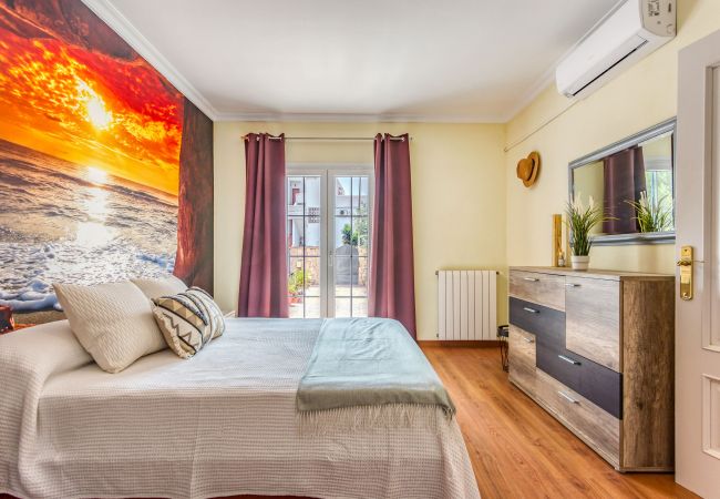 Casa en Cala d'Or - Casa Ferrera vacaciones en un acogedor alojamiento con piscina privada a poca distancia de Cala Ferrera Casa en Cala d'Or - Casa Ferrera vacaciones en un acogedor alojamiento con piscina privada a poca distancia de Cala Ferrera