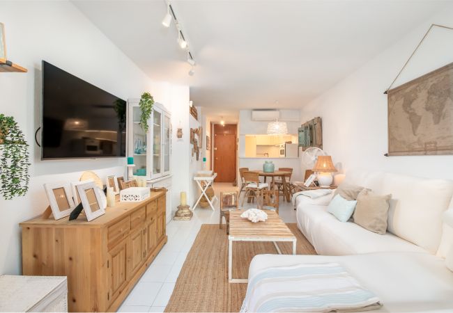 Apartamento en Son Servera - Apartamento en planta baja en Port Verd con jardín y piscina comunitaria disponible para alquiler mensual Apartamento en Son Servera - Apartamento en planta baja en Port Verd con jardín y piscina comunitaria disponible para alquiler mensual