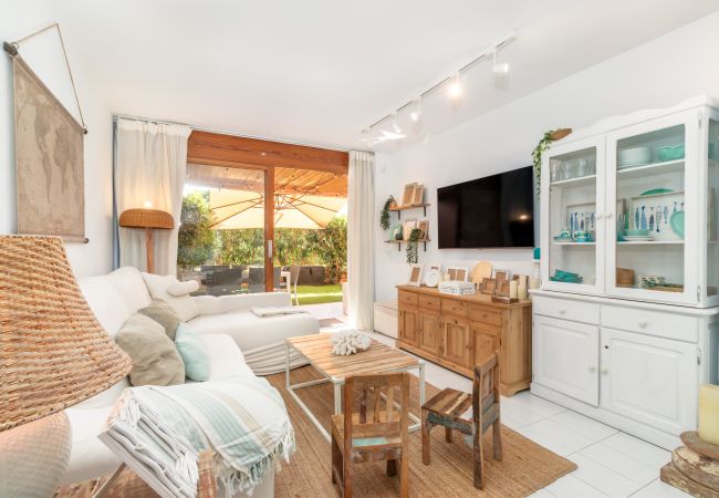 Apartamento en Son Servera - Apartamento en planta baja en Port Verd con jardín y piscina comunitaria disponible para alquiler mensual Apartamento en Son Servera - Apartamento en planta baja en Port Verd con jardín y piscina comunitaria disponible para alquiler mensual