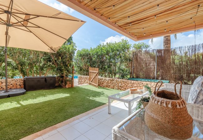 Apartamento en Son Servera - Apartamento en planta baja en Port Verd con jardín y piscina comunitaria disponible para alquiler mensual Apartamento en Son Servera - Apartamento en planta baja en Port Verd con jardín y piscina comunitaria disponible para alquiler mensual