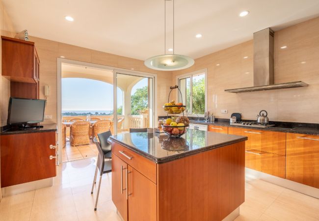 Casa en Bendinat  - Sunset Cove Bendinat Casa de vacaciones en Bendinat con vistas al mar para 8 personas  Casa en Bendinat  - Sunset Cove Bendinat Casa de vacaciones en Bendinat con vistas al mar para 8 personas