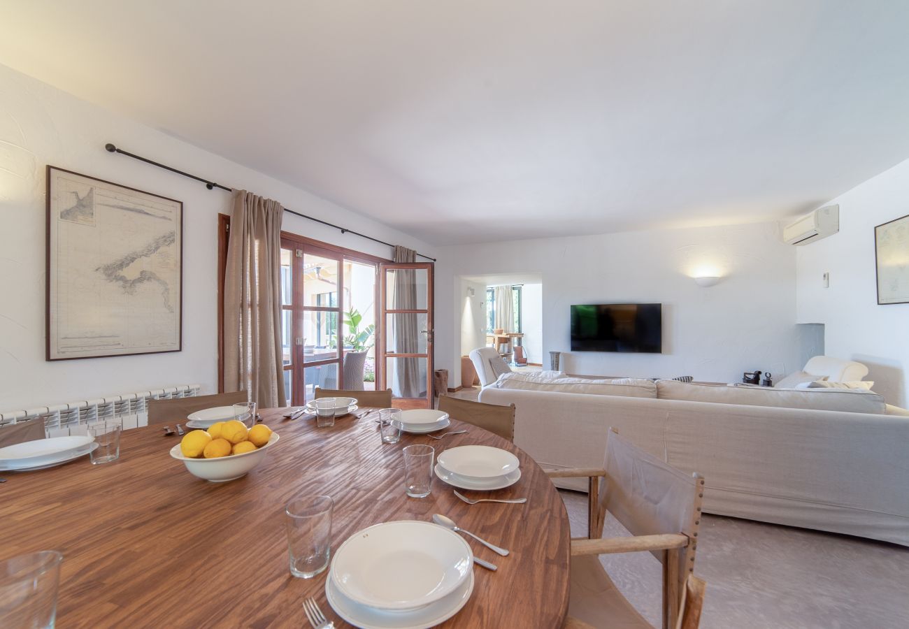 Casa en Campos - Casa de vacaciones Can Riera Elegante alojamiento con piscina para 12 personas cerca de la playa de Es Trenc