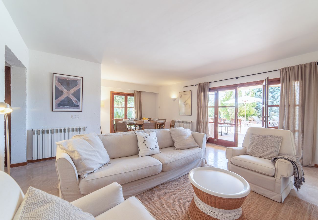 Casa en Campos - Casa de vacaciones Can Riera Elegante alojamiento con piscina para 12 personas cerca de la playa de Es Trenc