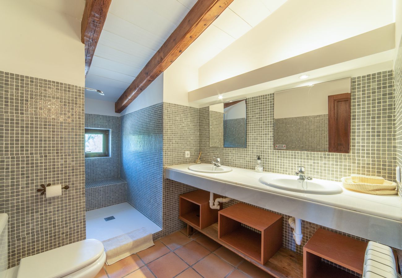 Casa en Campos - Casa de vacaciones Can Riera Elegante alojamiento con piscina para 12 personas cerca de la playa de Es Trenc