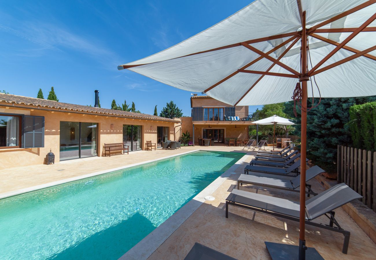 Casa en Campos - Casa de vacaciones Can Riera Elegante alojamiento con piscina para 12 personas cerca de la playa de Es Trenc