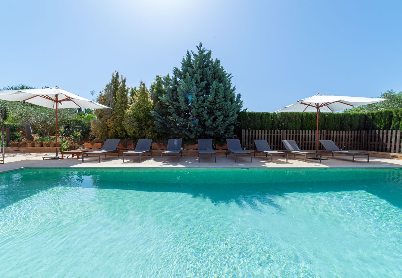 Casa en Campos - Casa de vacaciones Can Riera Elegante alojamiento con piscina para 12 personas cerca de la playa de Es Trenc