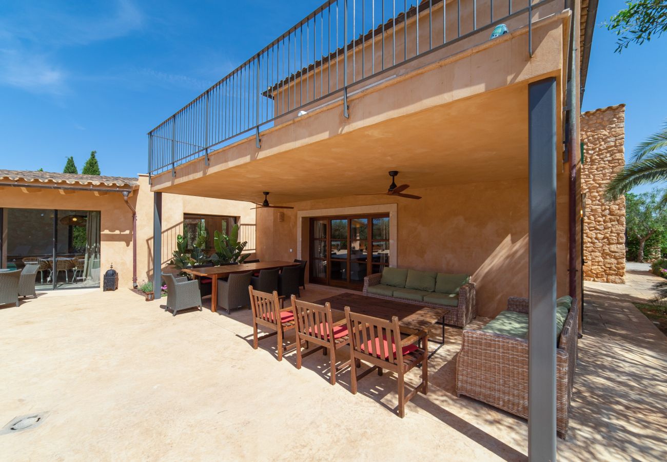 Casa en Campos - Casa de vacaciones Can Riera Elegante alojamiento con piscina para 12 personas cerca de la playa de Es Trenc