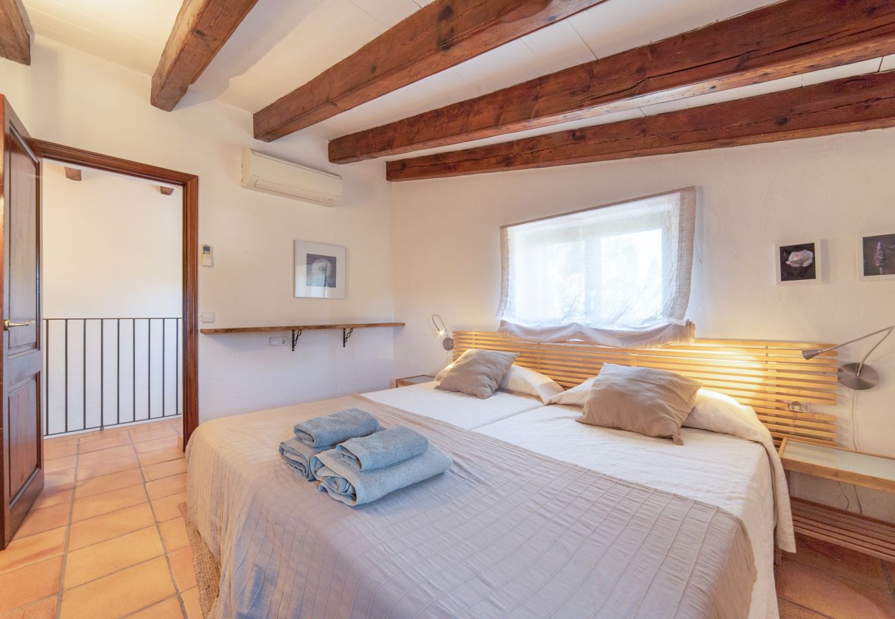 Casa en Campos - Casa de vacaciones Can Riera Elegante alojamiento con piscina para 12 personas cerca de la playa de Es Trenc