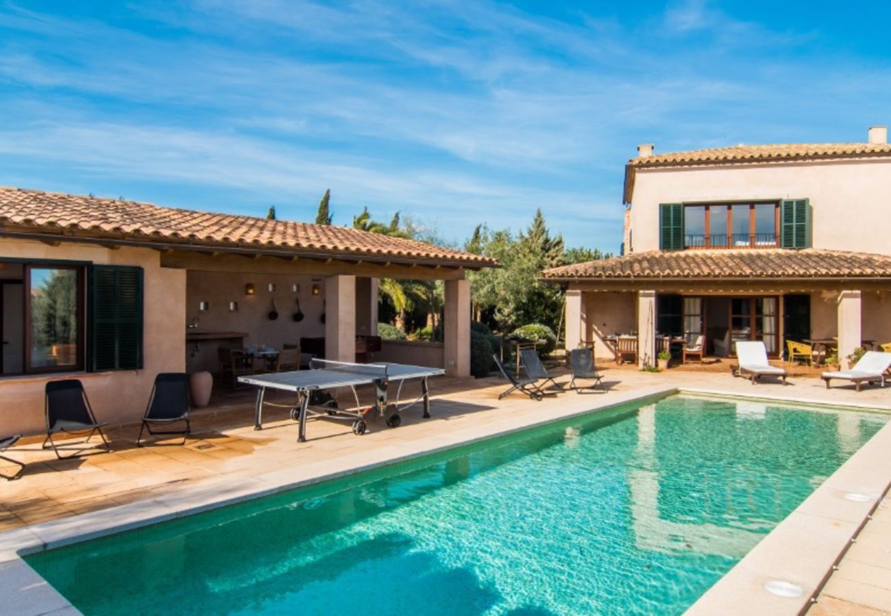 Casa en Campos - Casa de vacaciones Can Riera Elegante alojamiento con piscina para 12 personas cerca de la playa de Es Trenc
