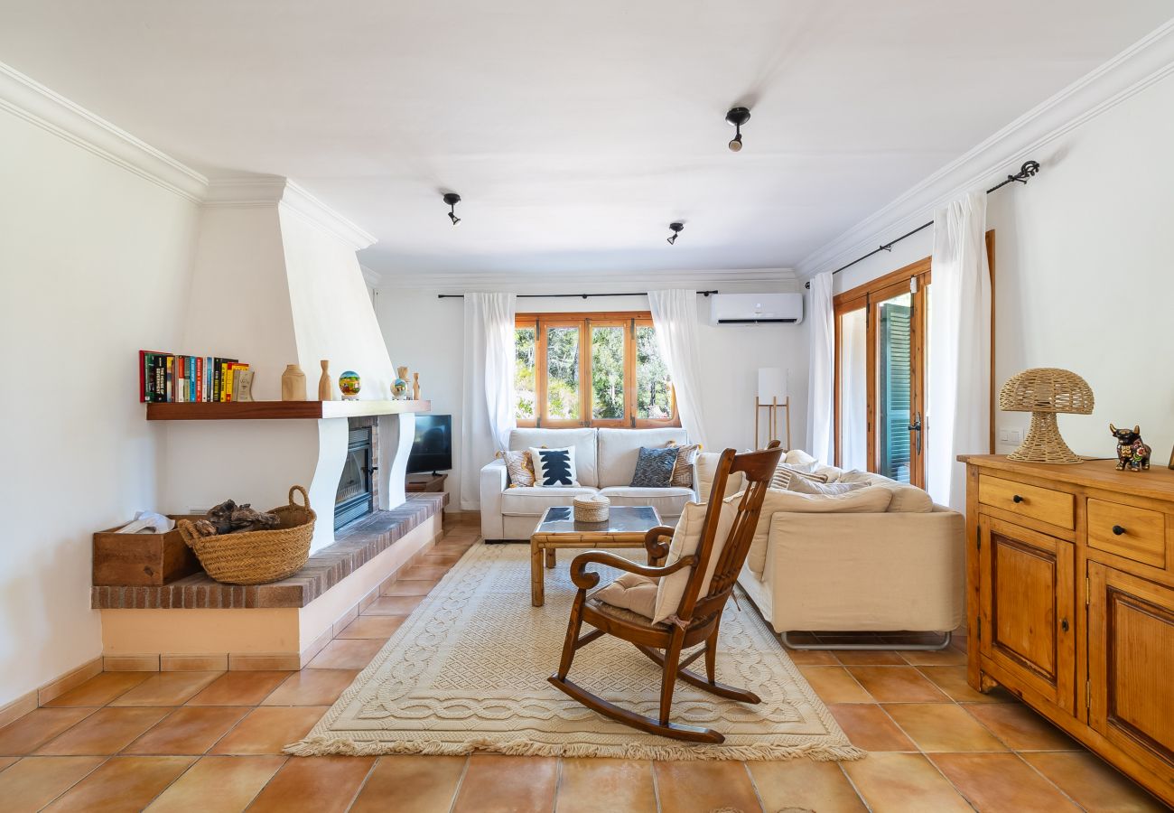 Finca en Puigpunyent - Finca exclusiva en la Tramuntana de Mallorca para alquiler mensual