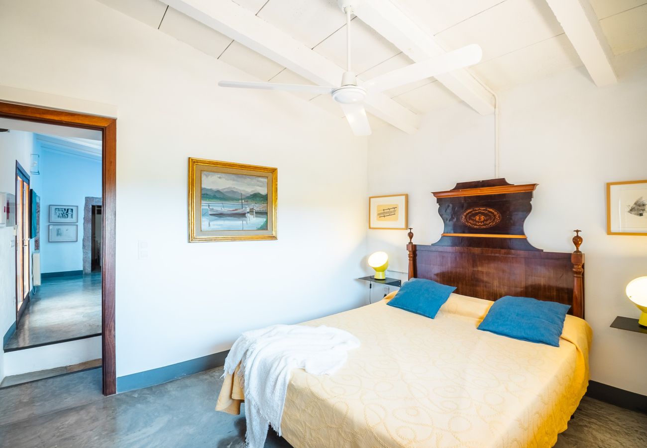 Casa en Cas Concos - Can Pessal casa de vacaciones en la montaña con piscina privada cerca de Es Carritx Mallorca