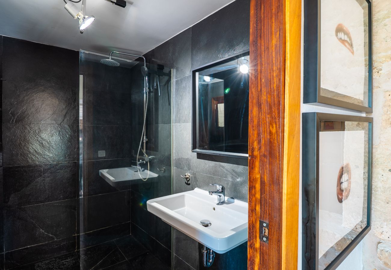 Casa en Cas Concos - Can Pessal casa de vacaciones en la montaña con piscina privada cerca de Es Carritx Mallorca