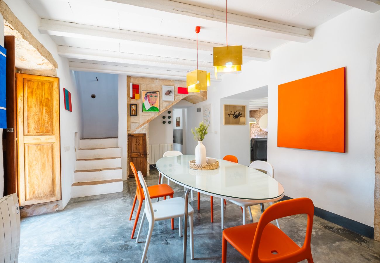 Casa en Cas Concos - Can Pessal casa de vacaciones en la montaña con piscina privada cerca de Es Carritx Mallorca
