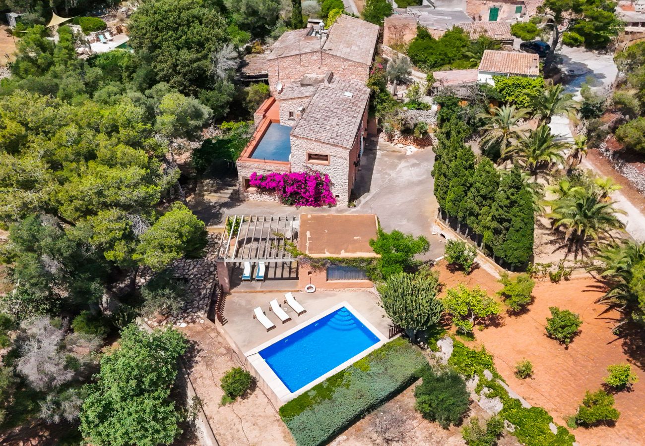 Casa en Felanitx - Can Pessal casa de vacaciones en la montaña con piscina privada cerca de Es Carritx Mallorca