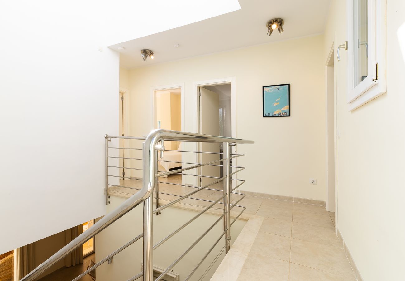 Casa en Manacor - Villa Occitania Mallorca moderna casa de vacaciones en Cala Murada con piscina para 8 personas