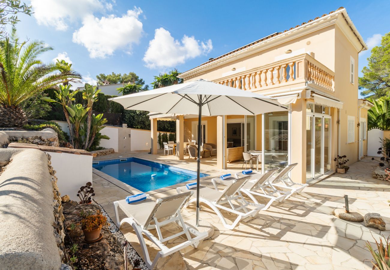 Casa en Manacor - Villa Occitania Mallorca moderna casa de vacaciones en Cala Murada con piscina para 8 personas
