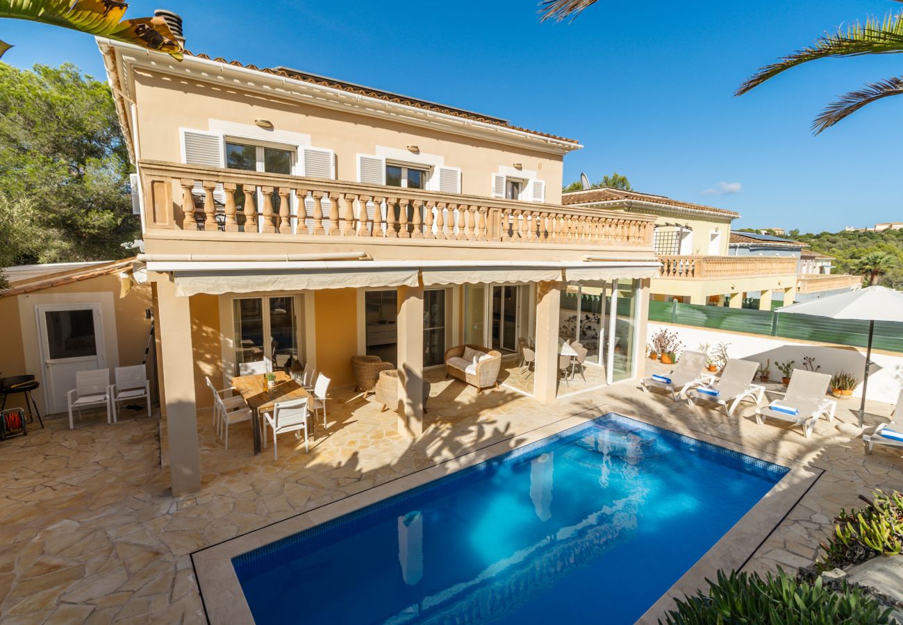 Casa en Manacor - Villa Occitania Mallorca moderna casa de vacaciones en Cala Murada con piscina para 8 personas