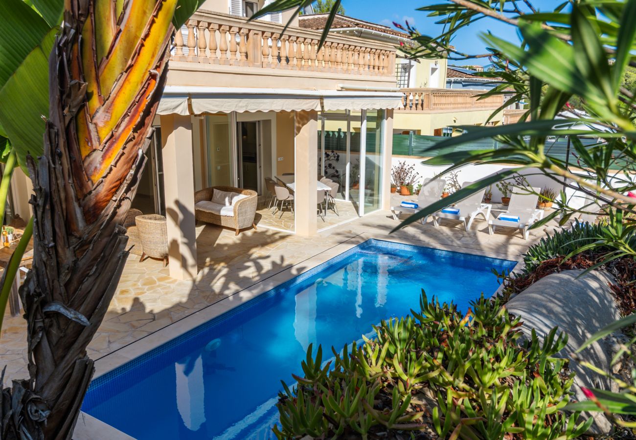 Casa en Manacor - Villa Occitania Mallorca moderna casa de vacaciones en Cala Murada con piscina para 8 personas