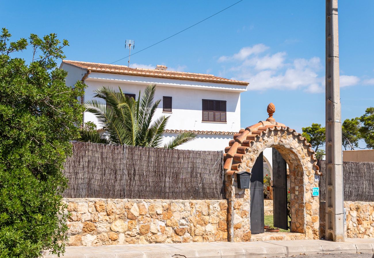 Casa en Cala Llombards - Casa Vacacional Can Monxu en Cala Llombards con Piscina y Vistas al Mar