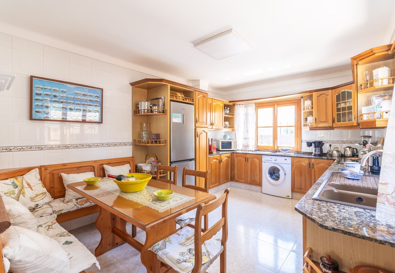 Casa en Cala Llombards - Casa Vacacional Can Monxu en Cala Llombards con Piscina y Vistas al Mar