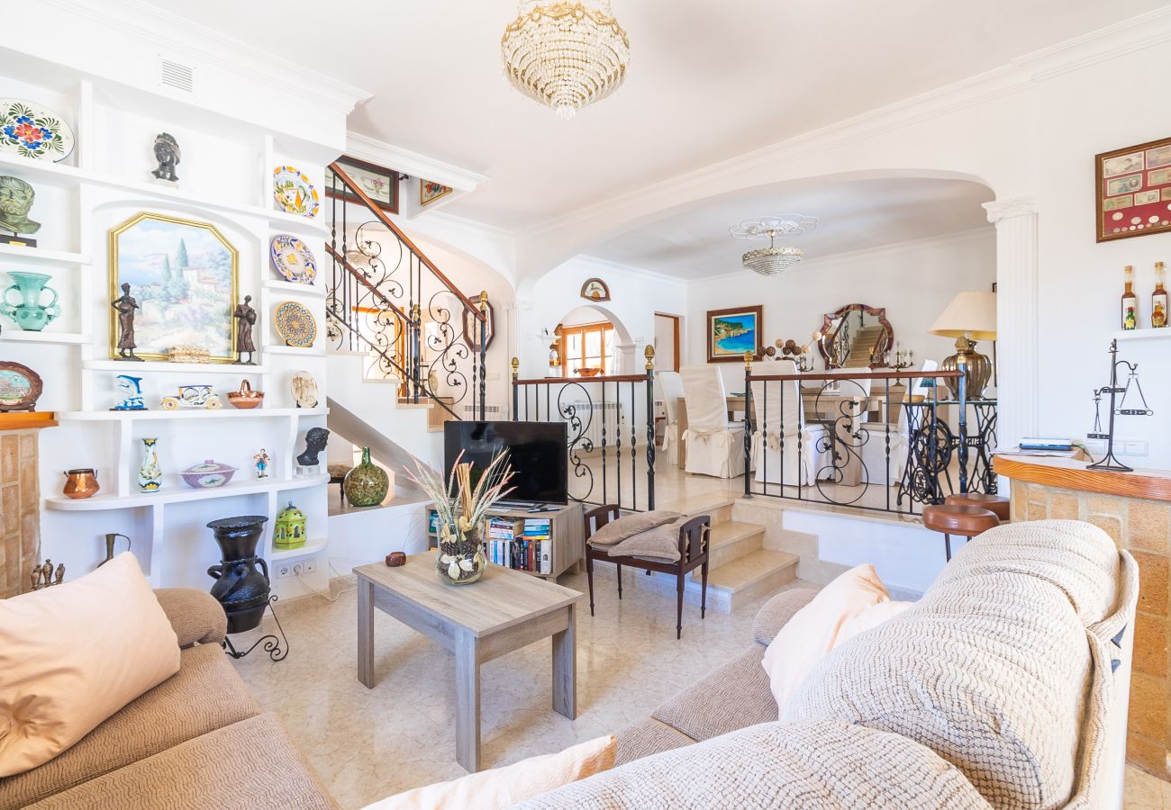 Casa en Cala Llombards - Casa Vacacional Can Monxu en Cala Llombards con Piscina y Vistas al Mar