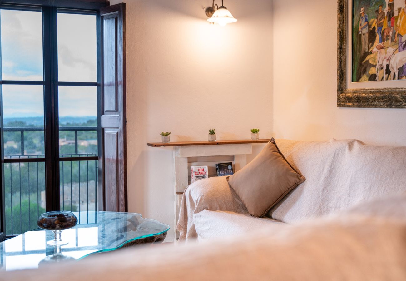 Finca en Manacor - Casa vacacional El Castillo con piscina para 12 personas cerca de Manacor en Mallorca