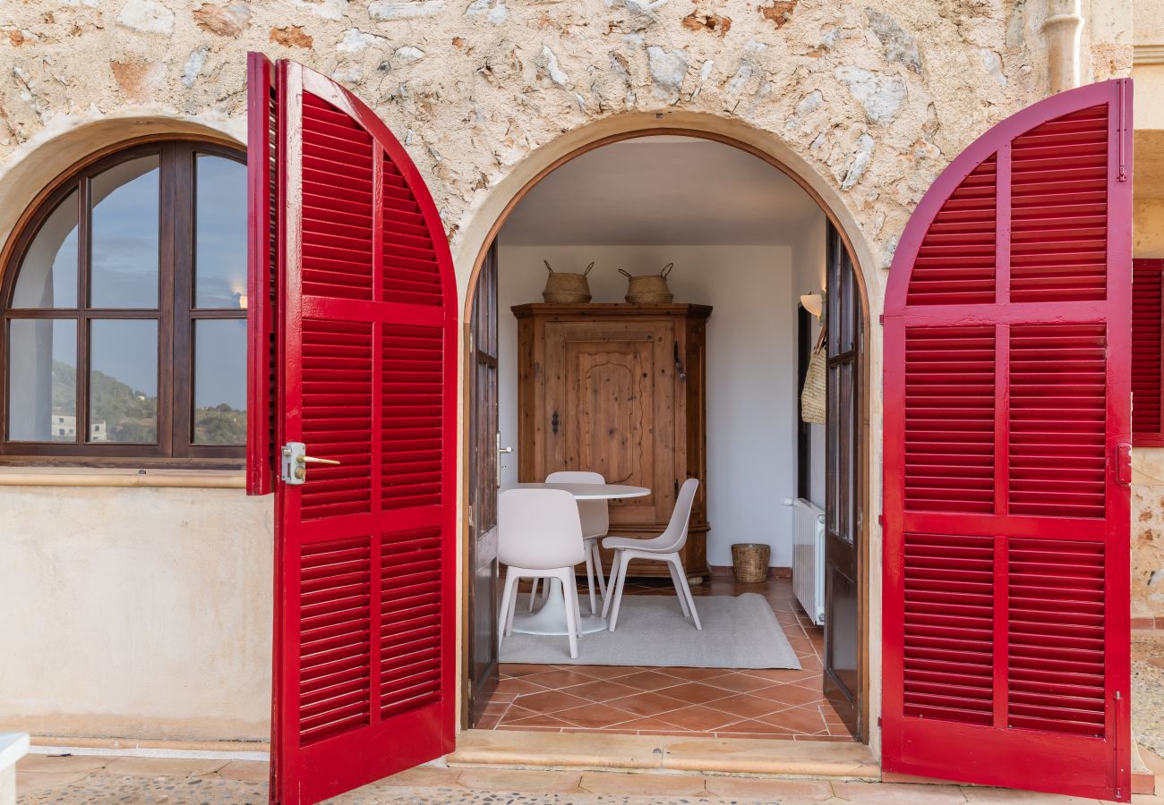 Finca en Manacor - Casa vacacional El Castillo con piscina para 12 personas cerca de Manacor en Mallorca