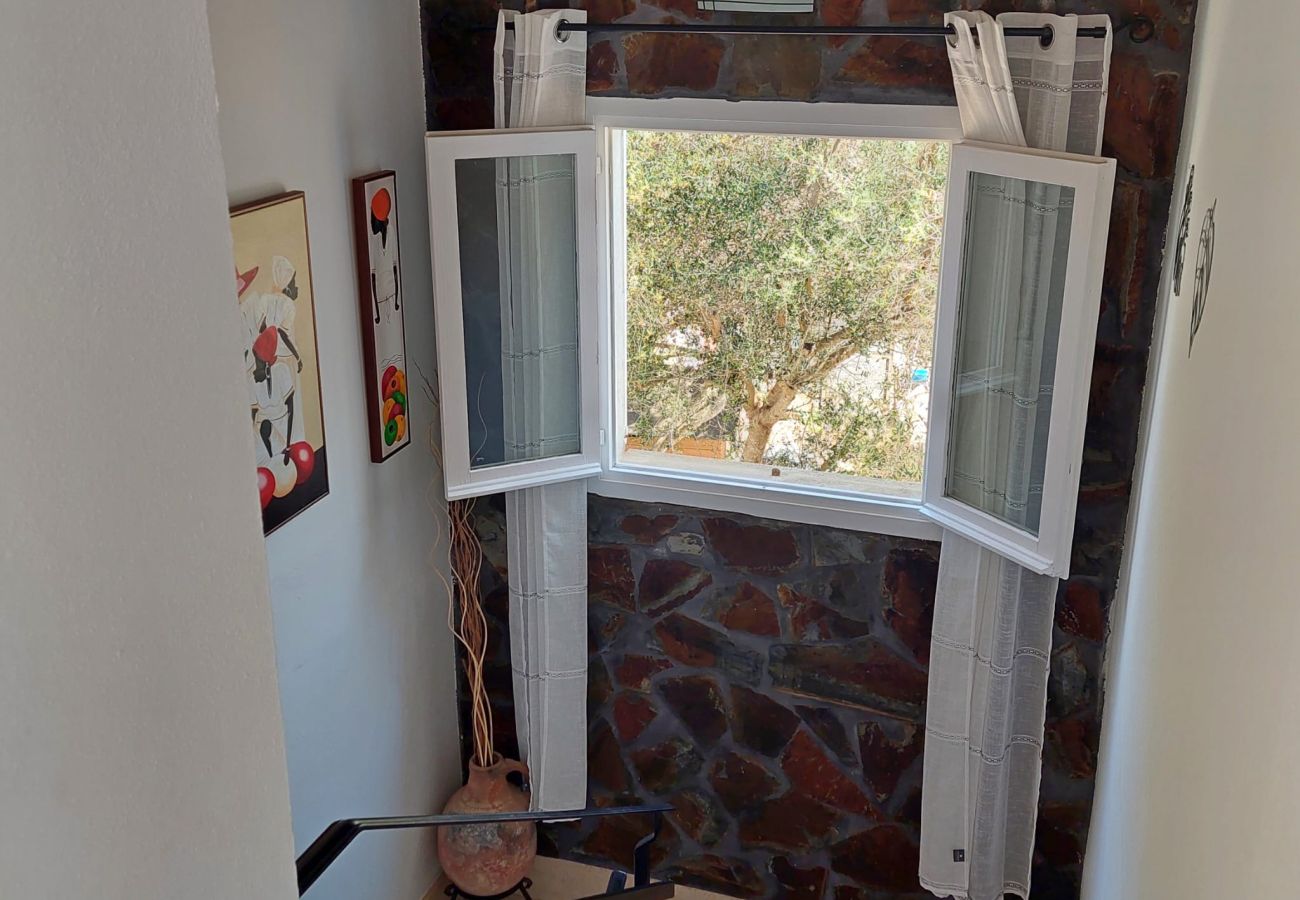 Casa en Es Llombards - Casa de vacaciones en Cala Llombards con piscina y vistas al mar cerca de Santanyí, Mallorca