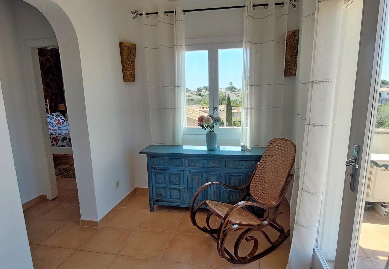 Casa en Es Llombards - Casa de vacaciones en Cala Llombards con piscina y vistas al mar cerca de Santanyí, Mallorca