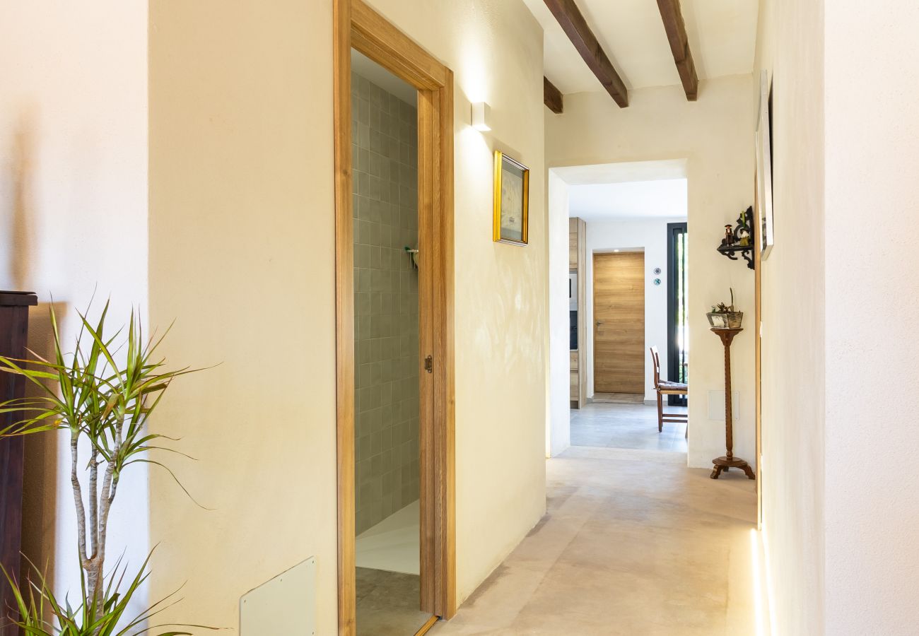 Casa en Ariany - Casa amueblada con piscina privada en Ariany Mallorca para alquiler mensual